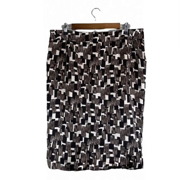 Lafayette 148 New York Abstract Geometric Print Knee Length Midi Pencil Skirt - Picture 2 of 9